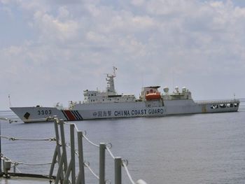 Kapal China Tabrak Nelayan Indonesia yang Menangkap Ikan di Laut Natuna